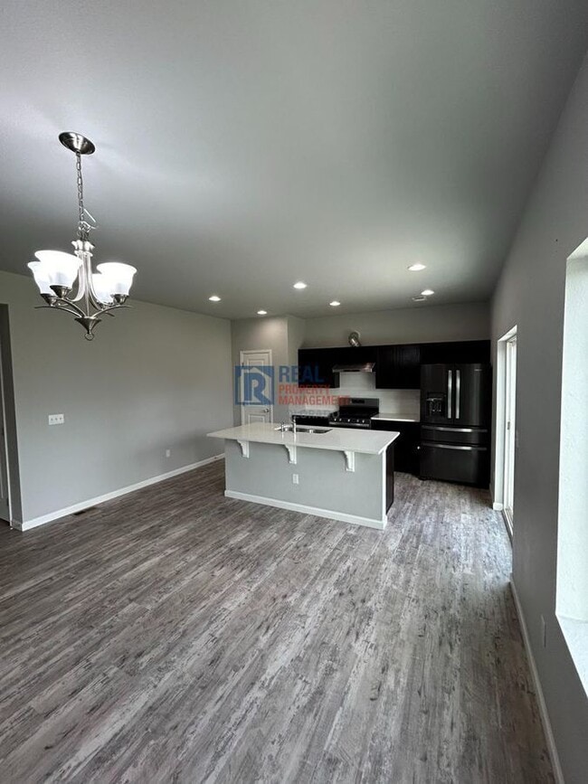 Building Photo - 2909 Quartz Pl