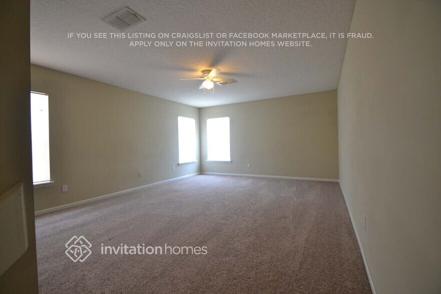 Building Photo - 3115 Wandering Oaks Dr