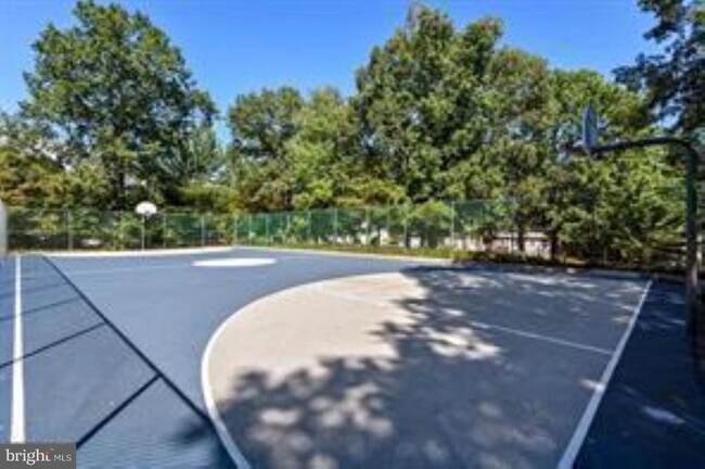 Building Photo - 3502 Lochearn Ct