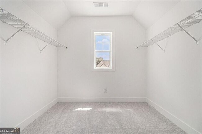 Building Photo - 7043 Foundry Dr