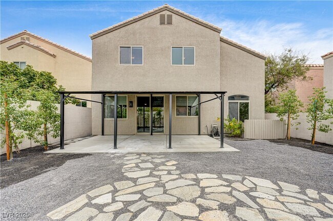 Building Photo - 9475 McCombs St