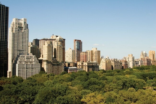 Building Photo - 15 Central Prk W