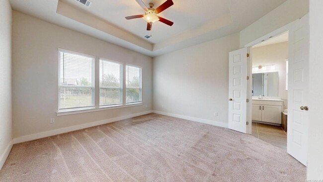 Building Photo - 11526 Hollering Pass