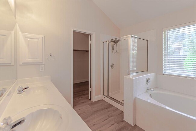 Building Photo - 13400 Caballero Cove