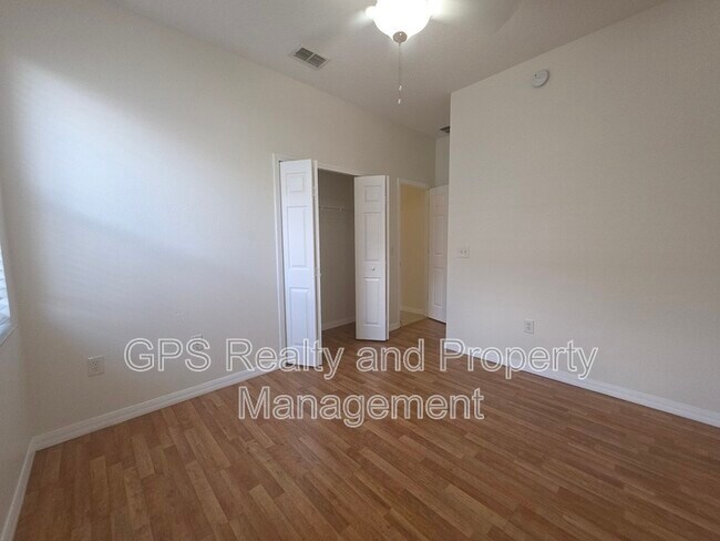 Building Photo - 117 Venetian Bay Cir