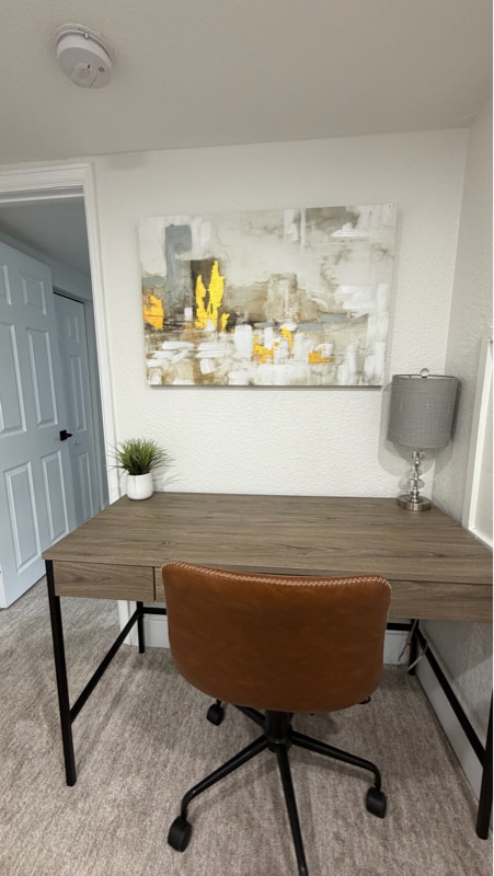 Building Photo - 1557 W Dakota Ave