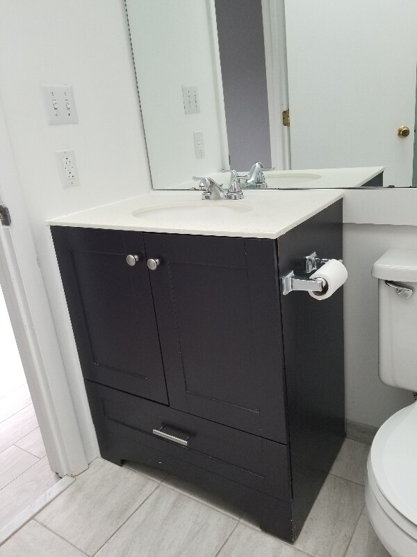 Building Photo - 3040 Winterberry Dr