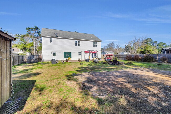 Building Photo - 371 Carolina Pines Blvd