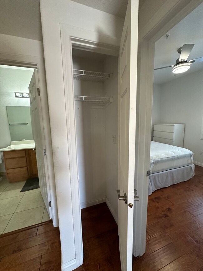 Building Photo - 2 bedroom Partially furnished Condo