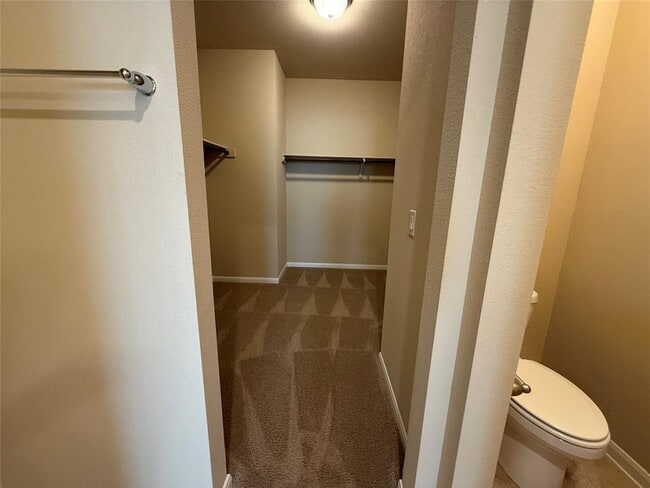 Building Photo - 6624 San Isidro Dr