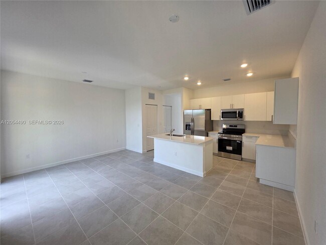 Building Photo - 13847 SW 261st St