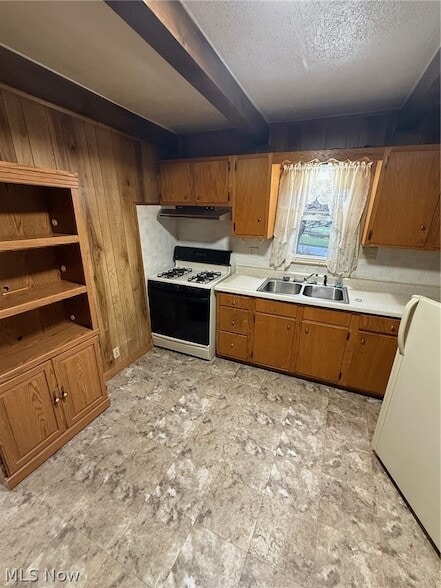 Building Photo - 665 Devitt Ave