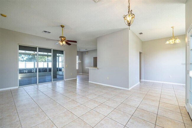 Building Photo - 10134 Moshie Ln