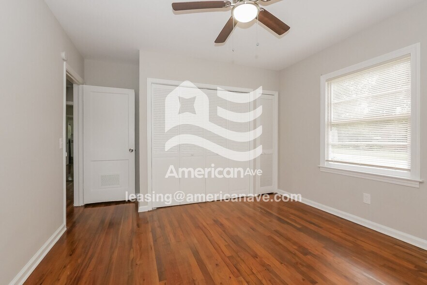 Building Photo - 4273 Adams St