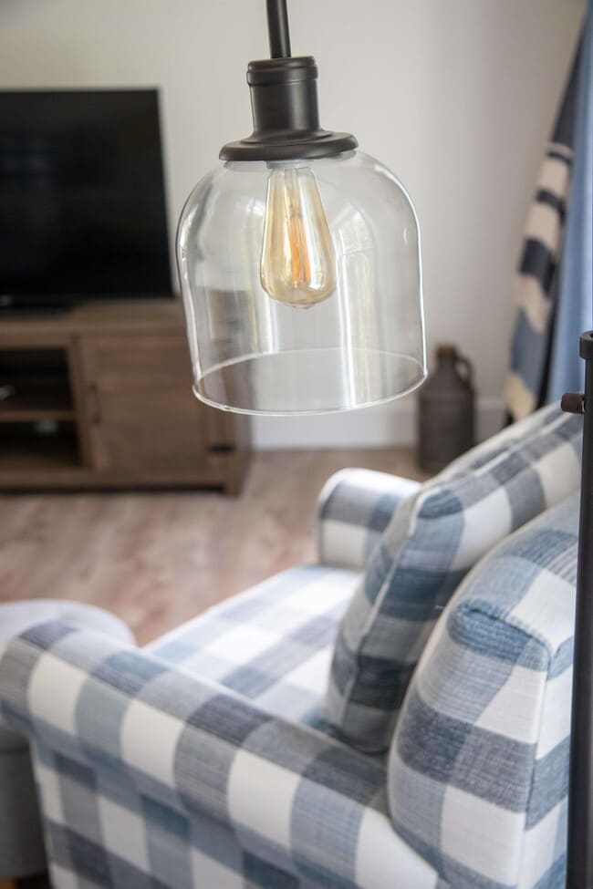 Building Photo - 37 Main Rd N