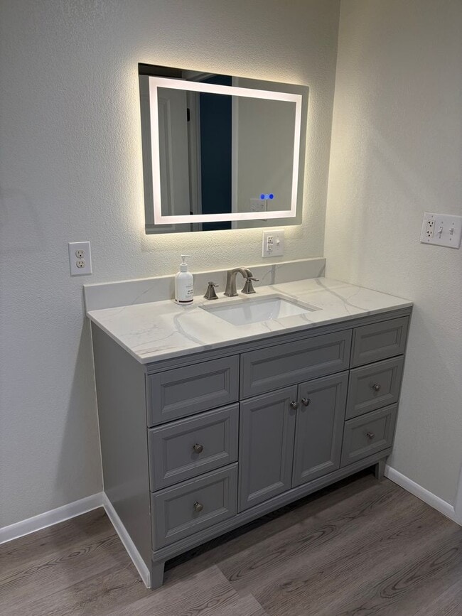 Building Photo - Spacious 3-Bed + Flex Room on Private Fenced 2 Acres, Huge Shop