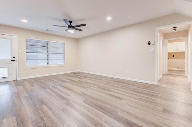 Building Photo - 11222 Sagepark Ln