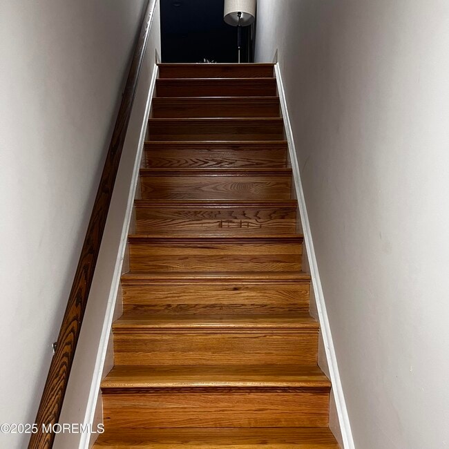 Building Photo - 1 Amherst Ct