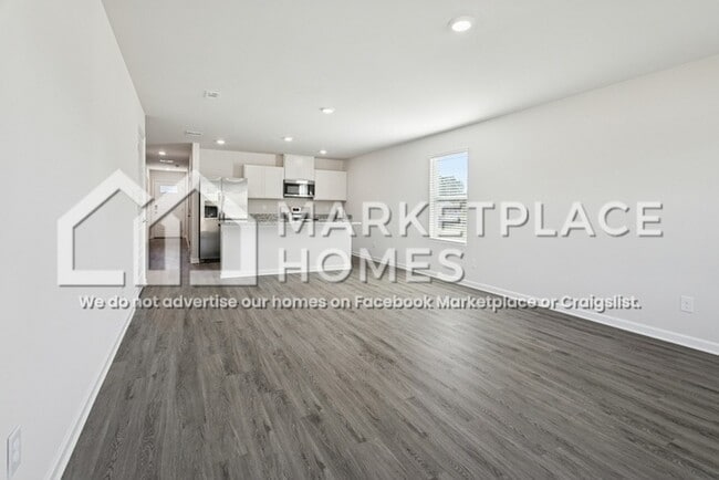 Building Photo - 25022 Ridge Ln