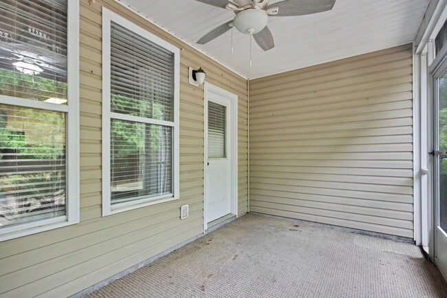 Building Photo - 113 Olde Towne Way
