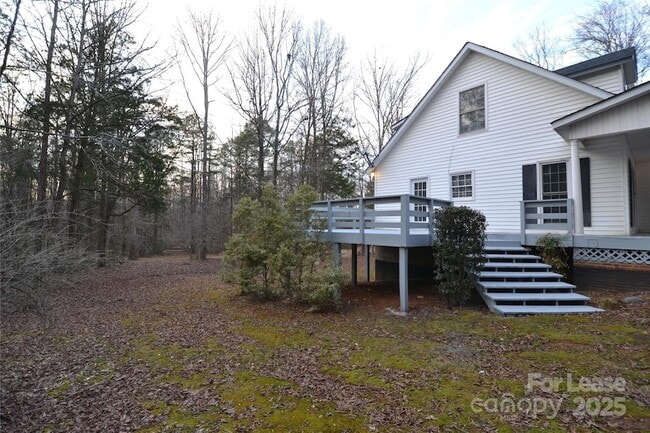 Building Photo - 9024 McElroy Rd