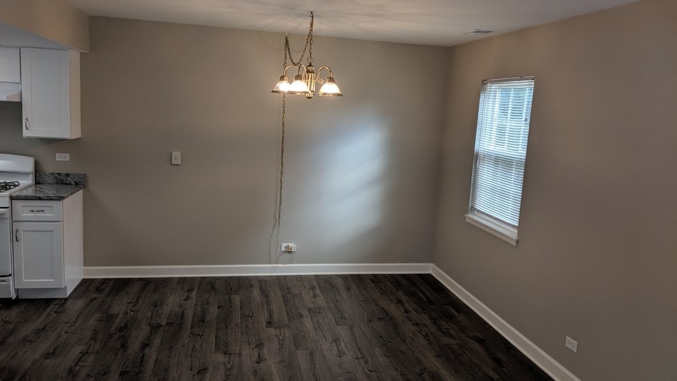 Dining Area - 1369 Westminster Cir