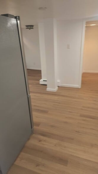 Building Photo - 441 Meacham Ave