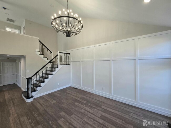 Building Photo - 14A Canterbury Dr