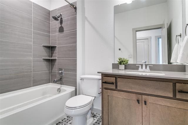 Building Photo - 308 Spring Hill Rd