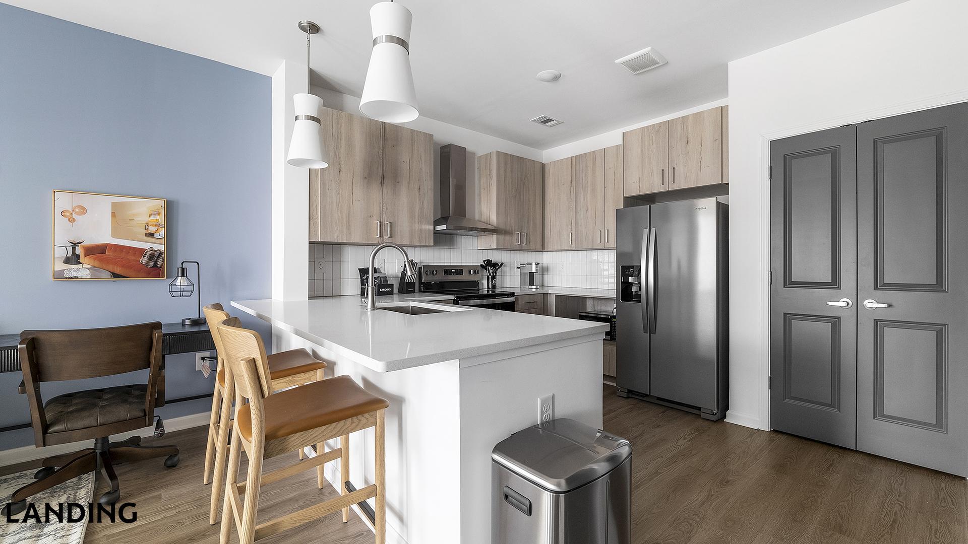 Building Photo - 2800 Milan Ct