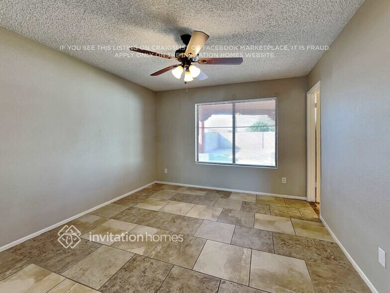 Building Photo - 618 N 69th Ave