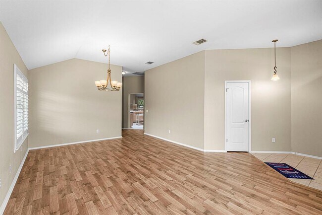 Building Photo - 7172 Ridge Oak Rd