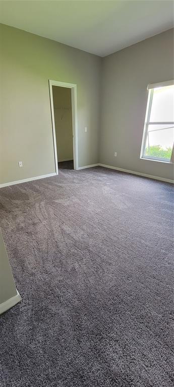 Building Photo - 3504 Somerset Cir