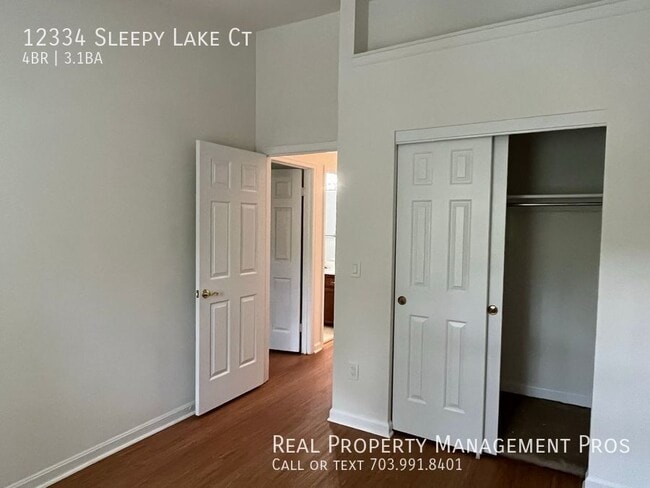 Building Photo - 12334 Sleepy Lake Ct