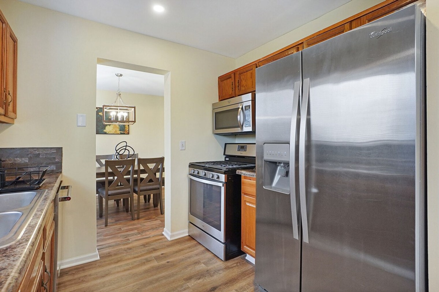 Building Photo - 303 Danbury Dr