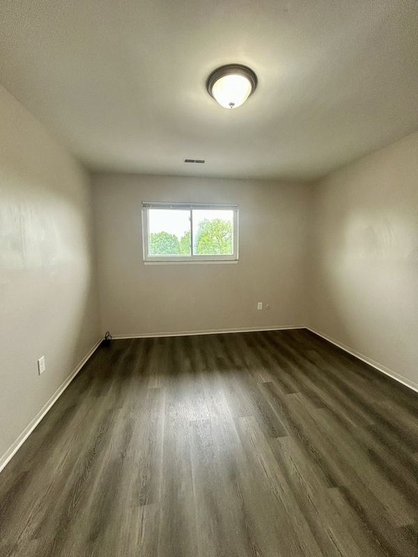 Building Photo - 4245 Quarry Rd