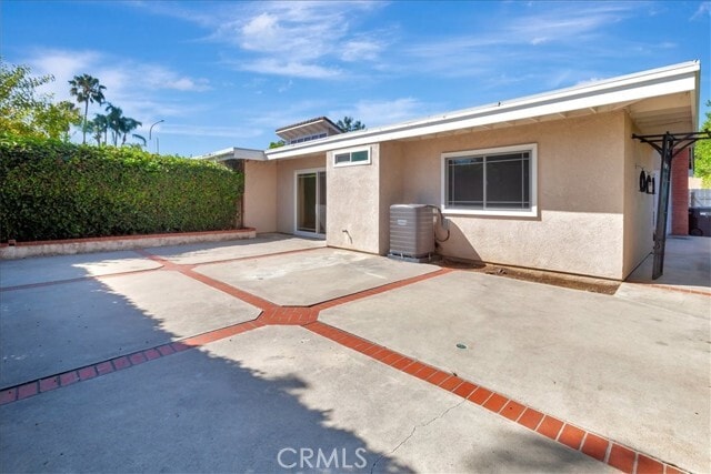 Building Photo - 18722 Paseo Picasso