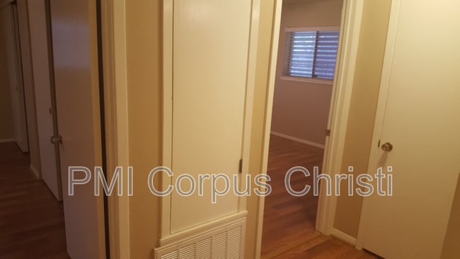 Building Photo - 4249 Mulligan Dr