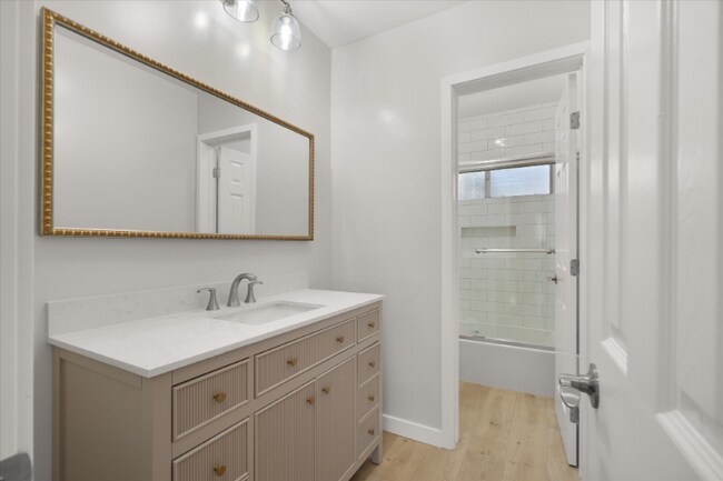 Building Photo - 2935 W 235th St