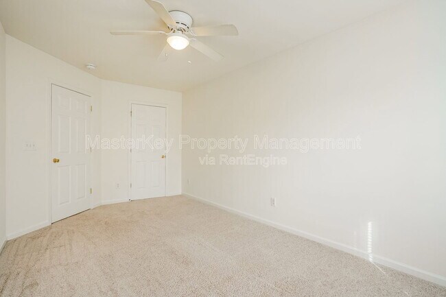 Building Photo - 2611 Ivory Run Way