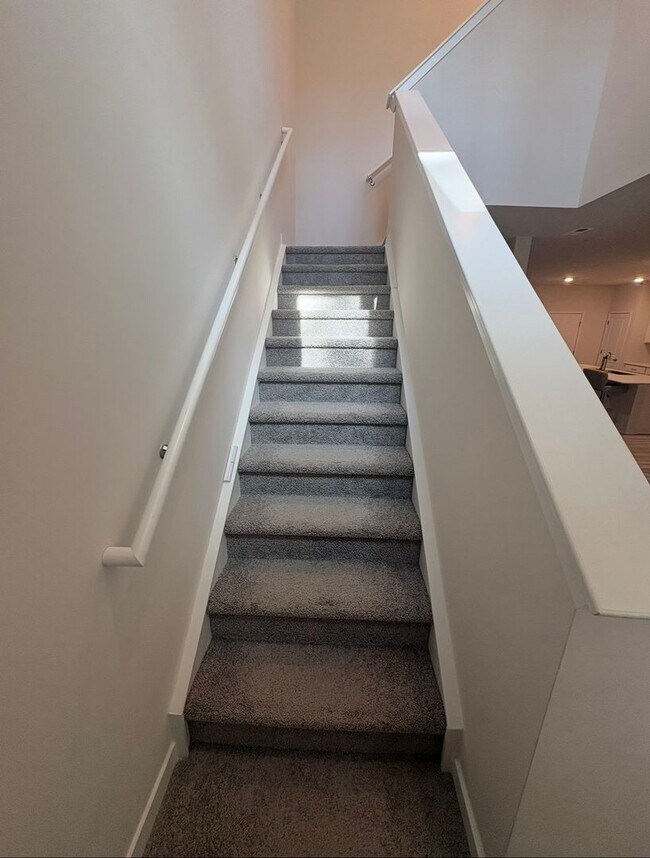 Building Photo - BRAND NEW TOWNHOME w/ Garage Parking