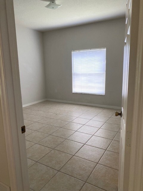 Building Photo - 83 Bruning Ln