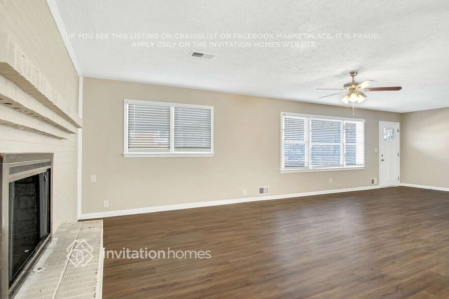 Building Photo - 4286 Newton Cir