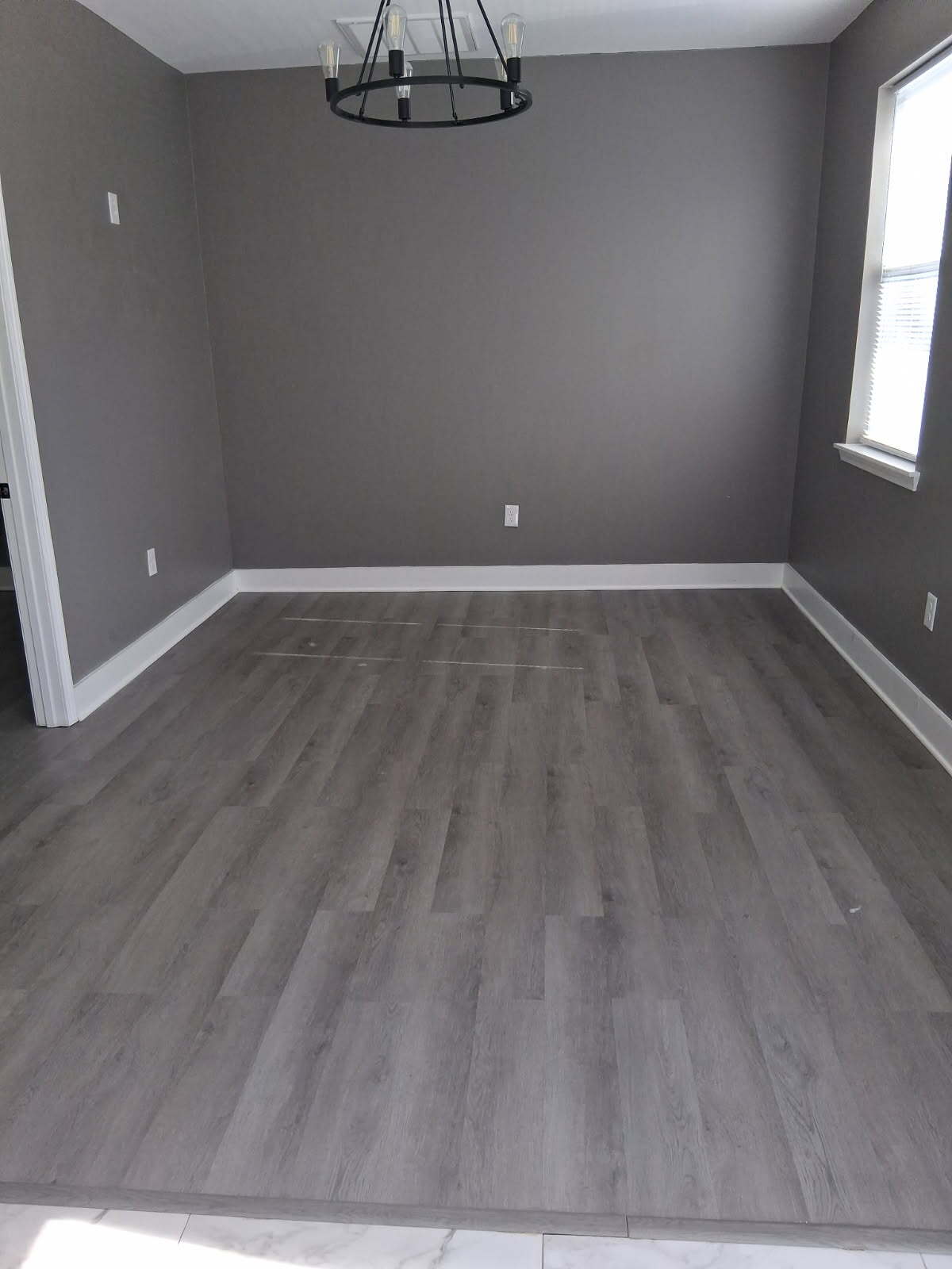 Building Photo - 860 France St