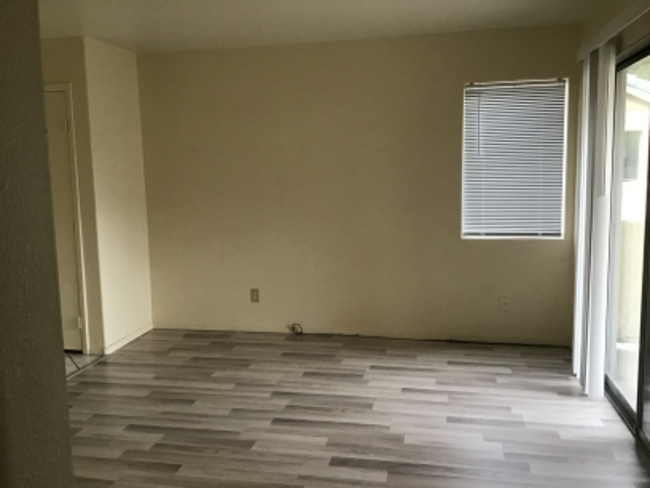Building Photo - 1520 Jamielinn Ln
