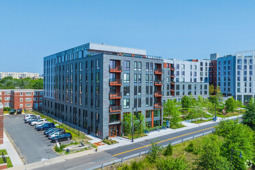 Building Photo - Hew at 1515