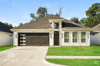 Building Photo - 1712 Kraft St