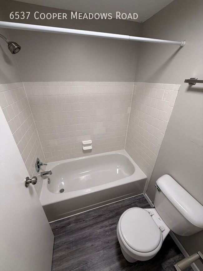 Building Photo - 6537 Cooper Meadows Rd