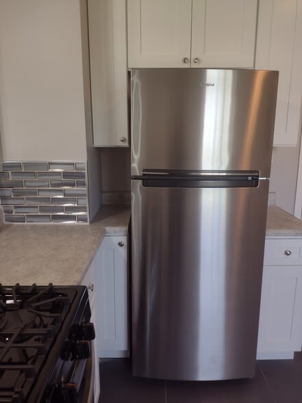 Building Photo - 48 W 21st St