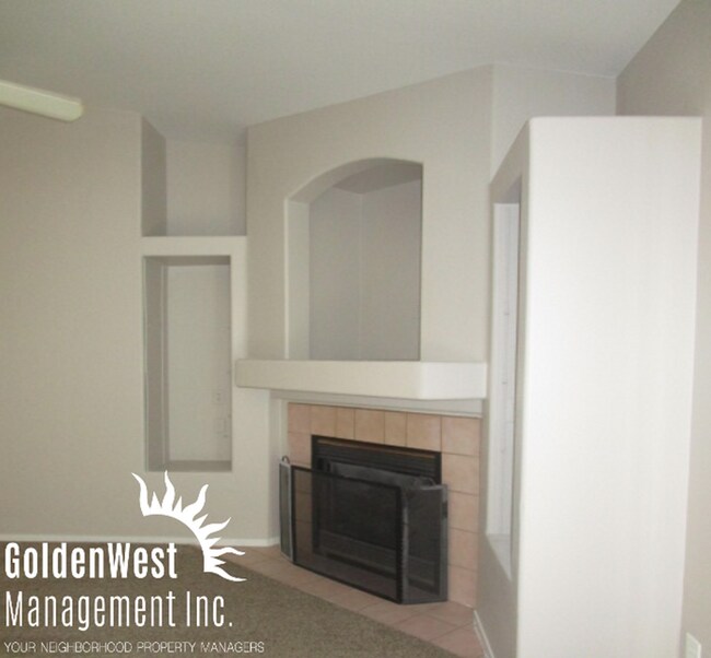 Building Photo - 6201 E Lake Mead Blvd